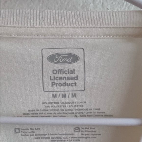 T Shirt - Picture 3 of 3